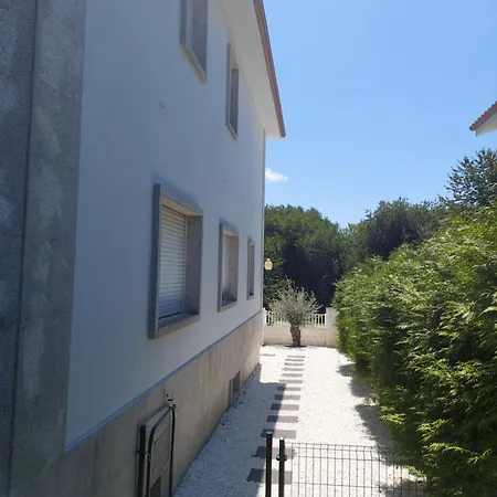 A Solo 5 Min De Ciudad Con Jardin Y Barbacoa Casa vacanze Ourense